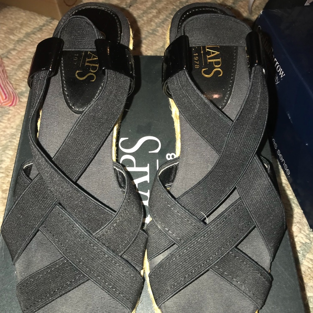 Black Chaps Wedges